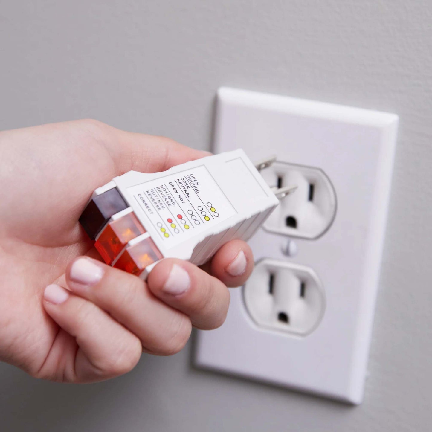 Earthing Outlet Tester
